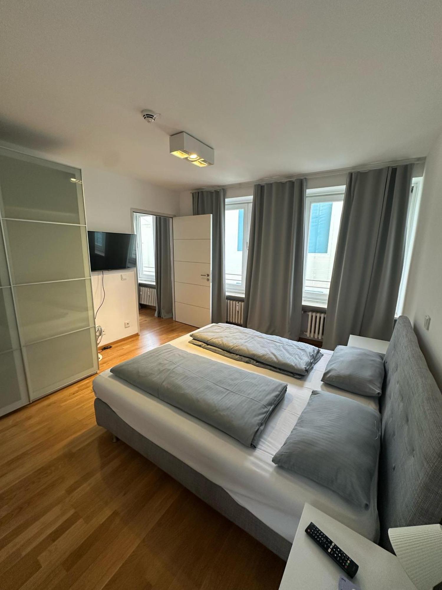 Al Nafurah Apartments Мюнхен Екстер'єр фото