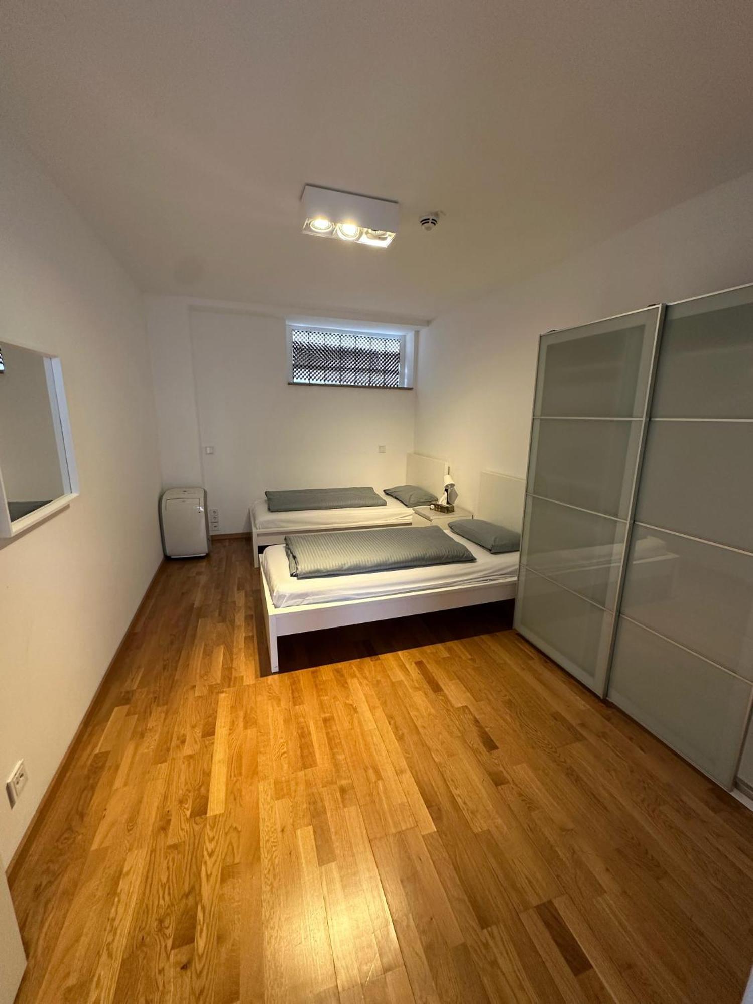 Al Nafurah Apartments Мюнхен Екстер'єр фото