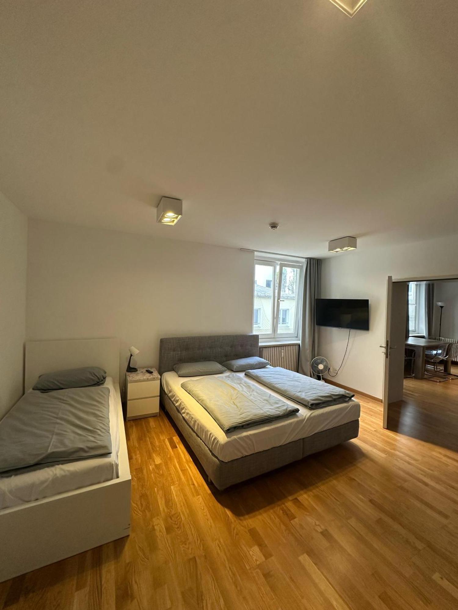Al Nafurah Apartments Мюнхен Екстер'єр фото