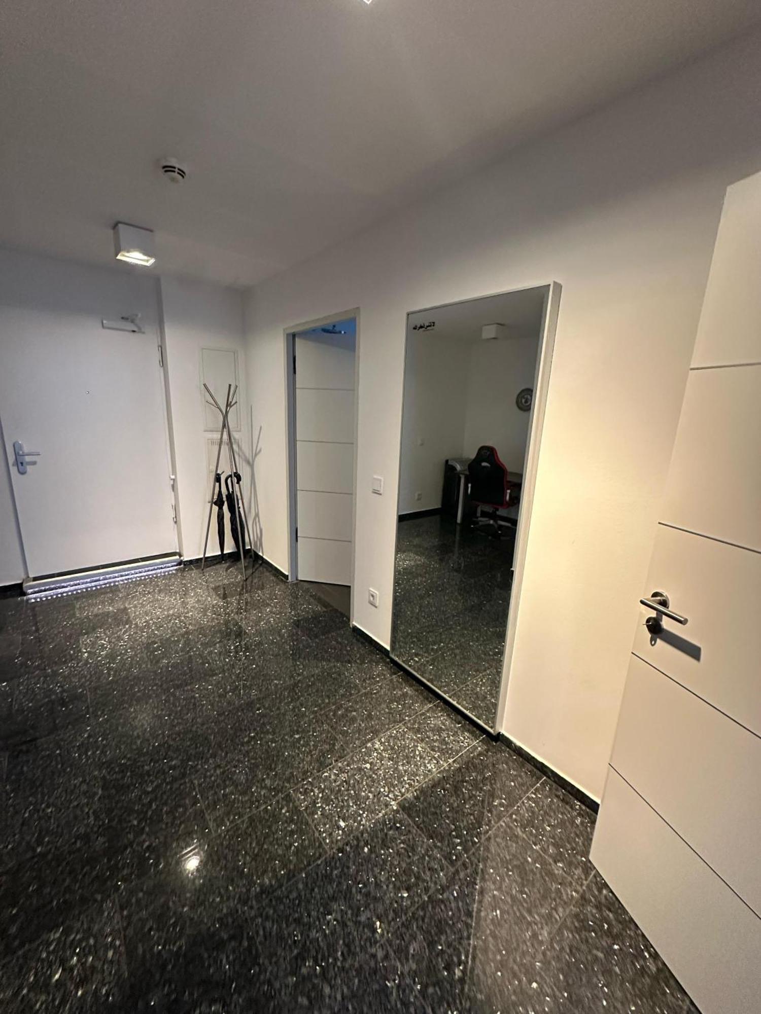 Al Nafurah Apartments Мюнхен Екстер'єр фото