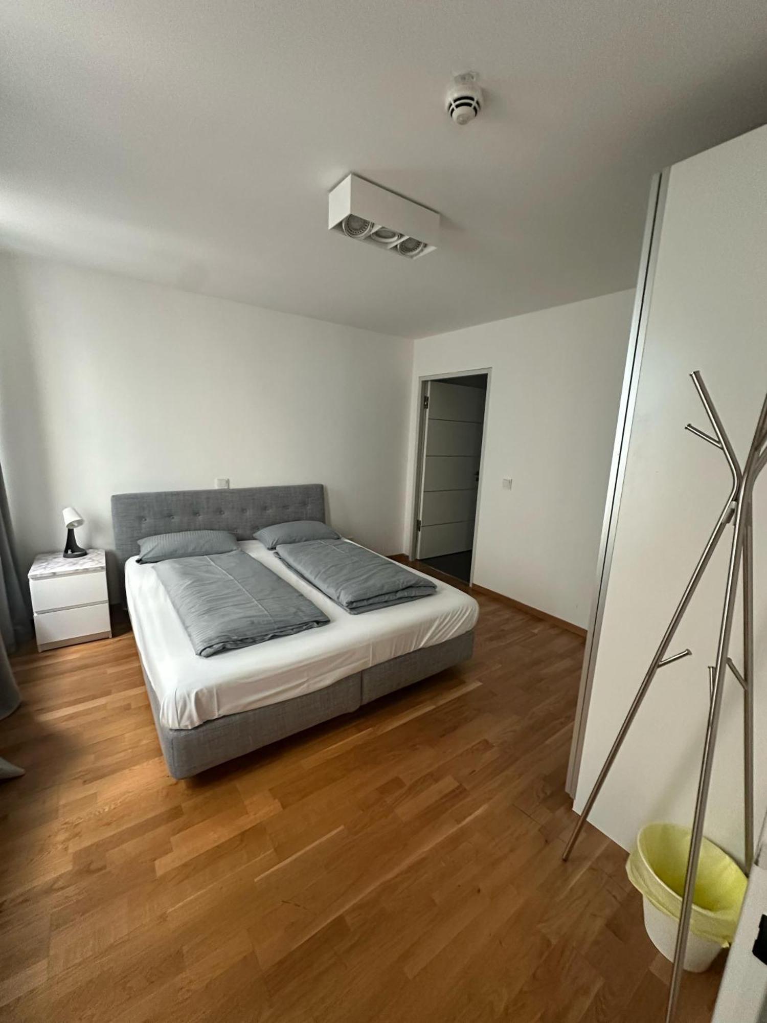 Al Nafurah Apartments Мюнхен Екстер'єр фото