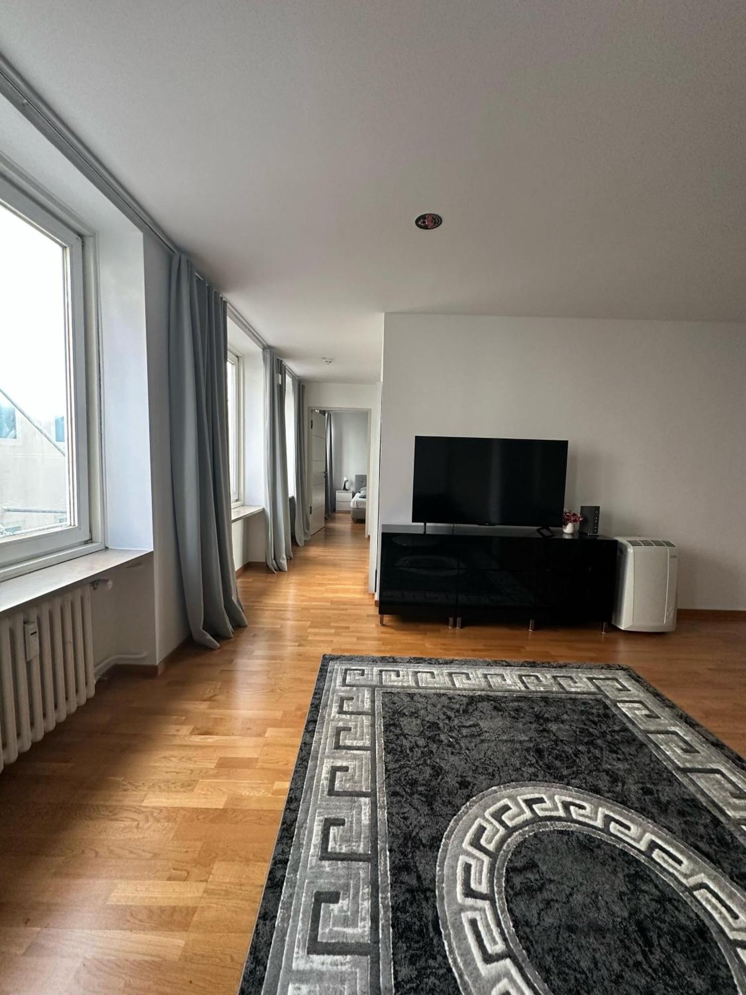 Al Nafurah Apartments Мюнхен Екстер'єр фото